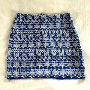 LOFT Embroidered Eyelet Skirt Blue/White size 6
